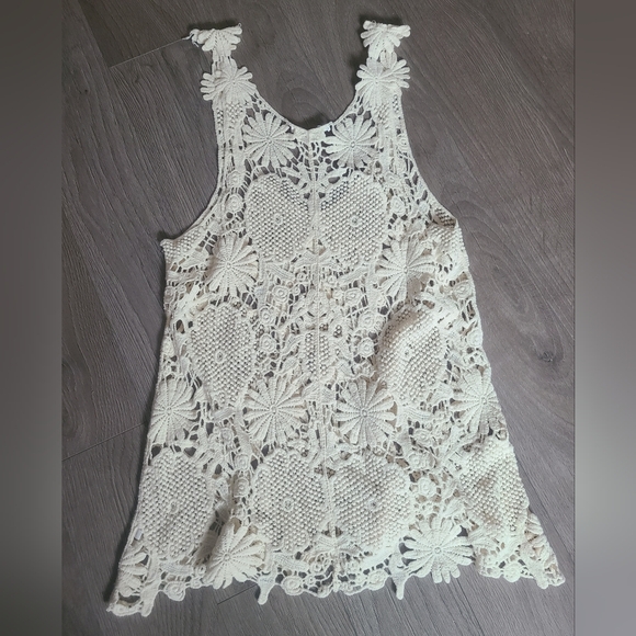 Boho Crochet Tank - Picture 3 of 6